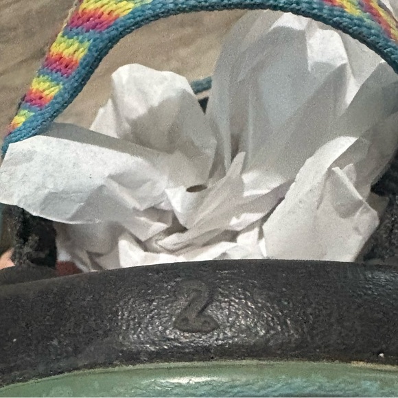 Chaco Kids Sandals - Multicolor Straps - Picture 3 of 3